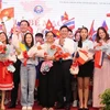2022越南夏令营闭幕 增进新一代越侨与祖国家乡之间的密切联系 