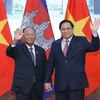 越南政府总理范明政会见柬埔寨国会主席韩桑林