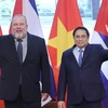 越南政府总理范明政与古巴总理曼努埃尔·马雷罗举行会谈