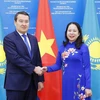 越南国家副主席武氏映春会见哈萨克斯坦总理阿里汗·斯迈洛夫