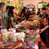 越南参加2022年南非外交展销会 向国际友人介绍美食和文化