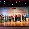 越南与老挝建交60周年：举行文艺交流活动庆祝越老友谊团结年