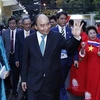 越南国家主席阮春福走访慰问旅泰越南人社群