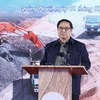 越南政府总理范明政宣布北南高速公路12个子项目同步动工建设