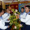 越南长沙群岛军民提早迎新春 