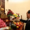 越南共产党建党93周年：在柬埔寨党部上香缅怀胡志明主席