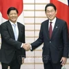 日本和菲律宾加强经济和安全领域的合作关系