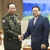 越南政府总理范明政会见柬埔寨副首相兼国防大臣迪班