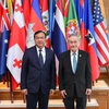 柬埔寨与泰国承诺革新伙伴关系