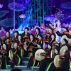越南政府副总理陈红河出席2023年北宁省“探访官贺之地”文化节