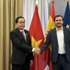 越南国会常务副主席陈青敏与西班牙参众两院领导举行会谈