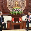 中国驻越南大使馆工作组对北江省进行工作访问