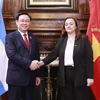越南国会主席王廷惠与阿根廷众议长塞西莉亚·莫罗举行会谈