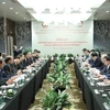 越南与老挝加强两国阵线组织之间的经验分享