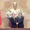 越南国会主席王庭惠会见日越友好议员联盟主席