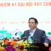 越南政府总理范明政主持政府常务委员会与河内市委常委会会议
