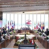 第42届东盟峰会：再次重申维持和促进东海和平、航行与飞越安全和自由的重要性