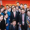 越南政府总理范明政会见旅日越南人社群