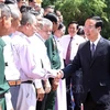 越南国家主席武文赏会见永隆省有功者代表团