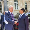 越南外交部部长裴青山会见法国参议院议长和副议长