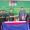 越南坚江省与柬埔寨贡布省加强配合维护边境地区的安全和社会秩序 