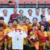 政府总理范明政在2023年国际足联女足世界杯前夕会见越南女足