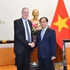 越南外交部部长裴青山会见以色列驻越大使
