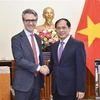 越南重视并希望促进与欧盟的合作关系