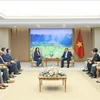 越南政府总理范明政会见美国加利福尼亚州官员和企业代表团