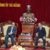 越南岘港市加强与老挝各地的关系