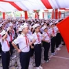 9月5日越南全民送孩子上学之日：全国师生兴高采烈迎来新学年
