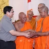 越南政府总理范明政向高棉族同胞致以2023年亡人节祝福