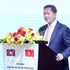 政府总理范明政与柬埔寨首相洪玛奈出席越柬贸易投资促进论坛
