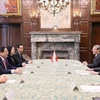 越南政府总理范明政会见日本参议院议长
