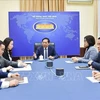 越南外交部长裴青山与韩国外交部长赵兑烈通电话 
