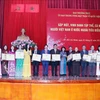 2024年家乡之春：表彰旅外越南人7个先进集体和15名个人
