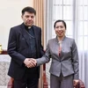 越南外交部副部长黎氏秋恒会见梵蒂冈常驻越南代表