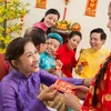 春节派压岁钱——越南由来已久的传统习俗