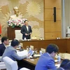 越南国会主席王廷惠主持召开关于《国防、安全和工业动员法》草案的会议