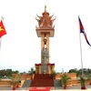 越柬友谊纪念碑在柬埔寨柴桢省落成