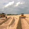 政府总理回复国会代表有关交通工程中用人工砂替代天然砂的提问