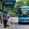 首都河内10条公交线路试行电子票