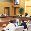 国会常委会召开法律专题会议