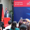 英国驻越南大使伊恩·弗鲁对越南人民崛起的愿望印象深刻