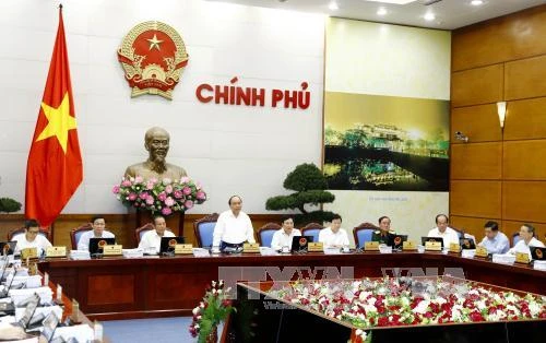 PM Hails May Socio-economic Performance | Vietnam+ (VietnamPlus)