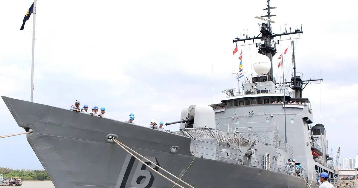 Philippine Naval Ship Docks At Hcm City 