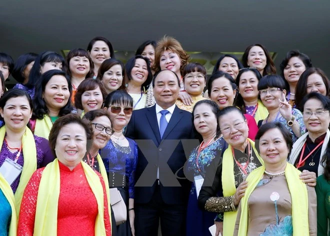 Le Premier Ministre Rencontre Les Femmes Entrepreneures Vietnam