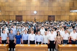 Primera universidad en Vietnam en ofrecer formación GenAI