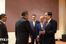 El vicepresidente permanente de la Asamblea Nacional de Vietnam, Tran Thanh Man (actual presidente), recibió a los jefes de delegaciones participantes en la 14 Conferencia del Grupo Asesor de la AIPA (AIPA Caucus 14), desarrollada en julio de 2023 en la isla de Phu Quoc. (Fuente:VNA)