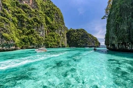 普吉岛是泰国著名的旅游目的地之一，也是地区乃至世界最热门的旅游目的地之一。图自泰国外交部